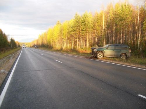 Водитель Land Cruiser опрокинулся в кювет